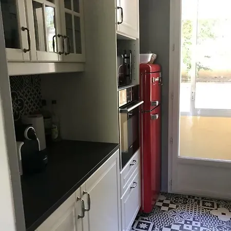 Appartement Boost Your Immo Renecros 2 *